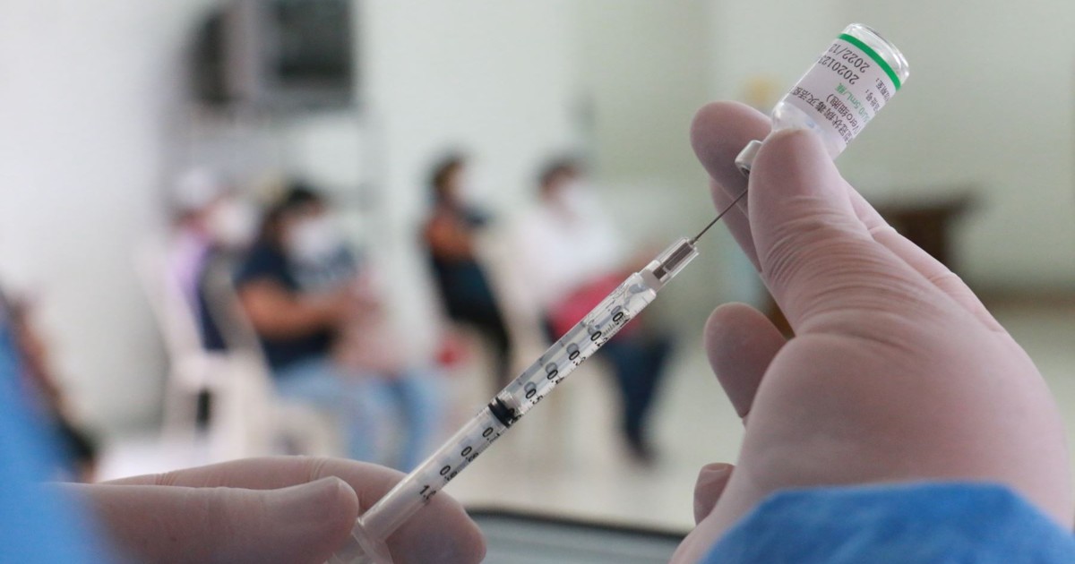 Portada: Contraloría confirma la pérdida de cinco vacunas de Sinopharm en Tacna