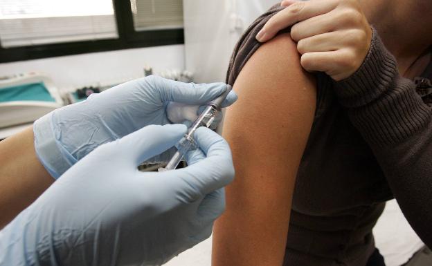 Portada: Venezuela inicia proceso de vacunación contra la COVID-19 en su personal de salud