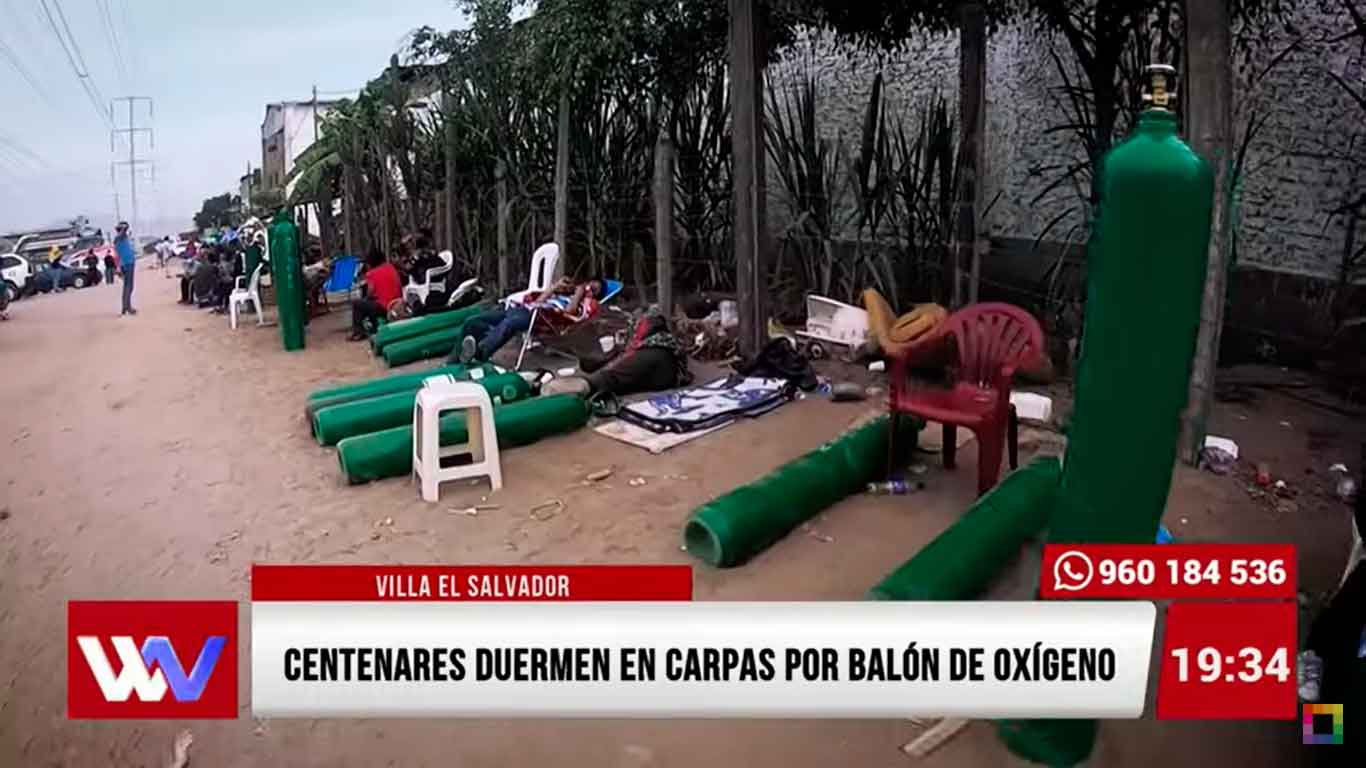 Portada: Centenares de personas duermen en carpas por balón de oxígeno