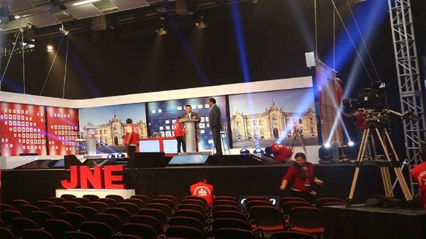 JNE prevé realizar primer debate presidencial en tres fechas a fines de marzo