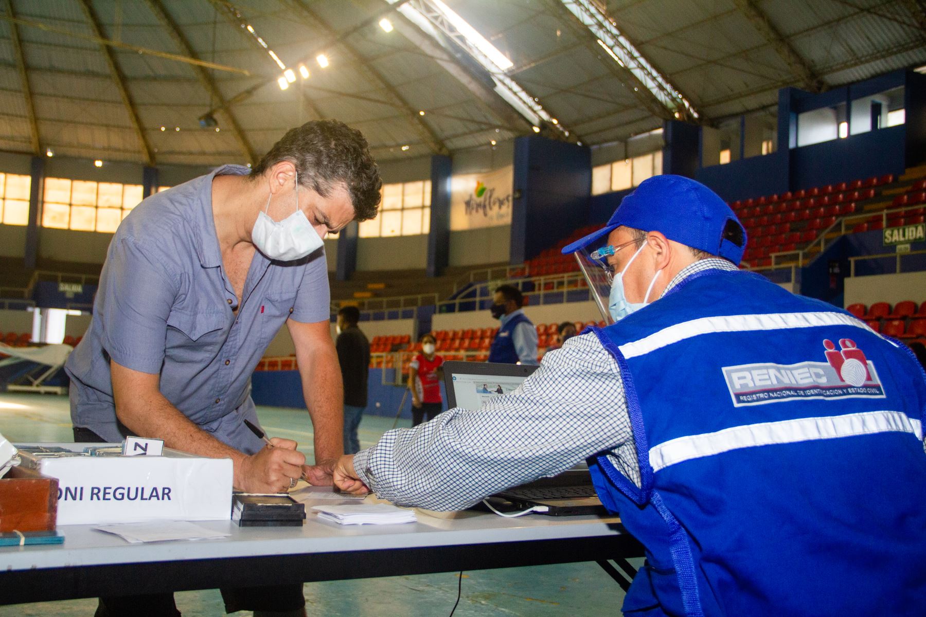 Reniec inicia campaña itinerante para entrega de DNI en San Borja