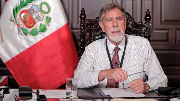 Portada: Presidente Francisco Sagasti: "Lo que no queremos es que el que tiene plata se vacune y el que no tiene, no"