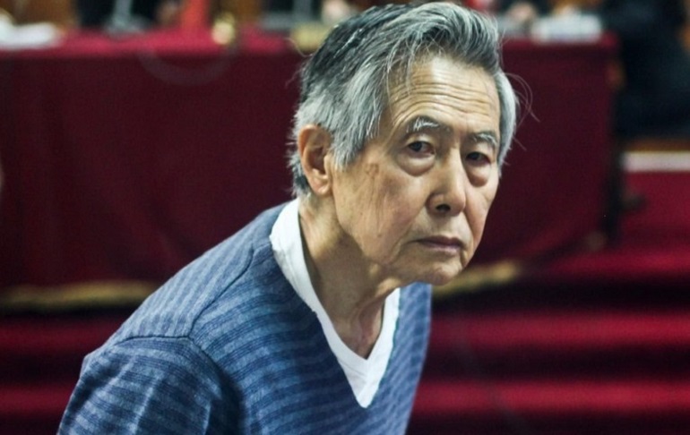 Alberto Fujimori es internado debido a baja saturación de oxígeno