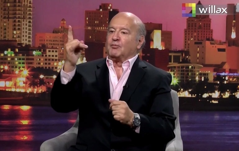 Hernando de Soto: Puede haber sido un error subirme a la tarima con López Aliaga