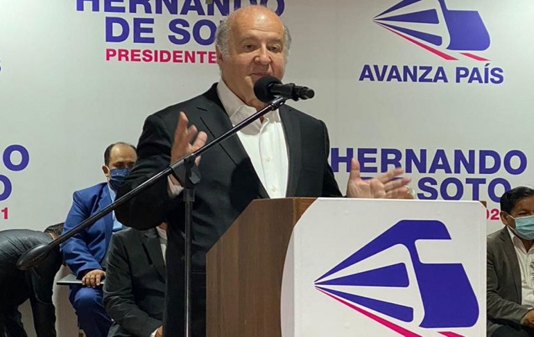 Hernando de Soto admitió que se ha vacunado contra el COVID-19 en Estados Unidos
