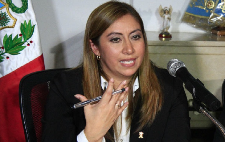 Katherine Ampuero: Equipo Especial envió a una fiscal adjunta inexperta para sustentar apelación contra Martín Vizcarra