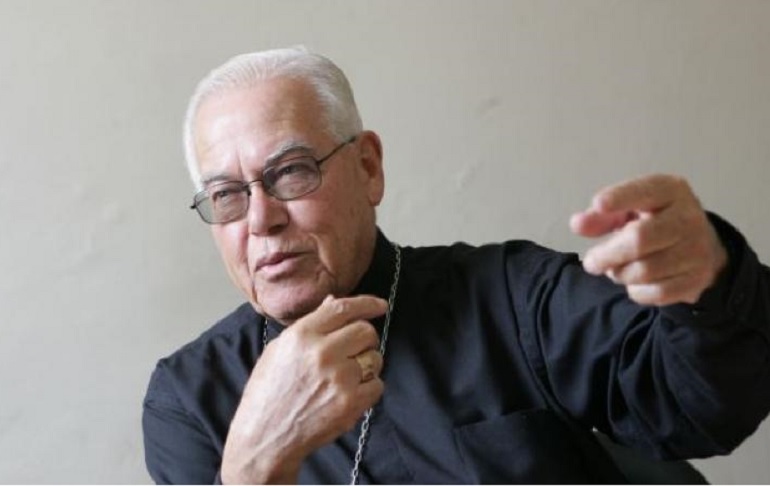 Monseñor Luis Bambarén se encuentra internado tras dar positivo para COVID-19