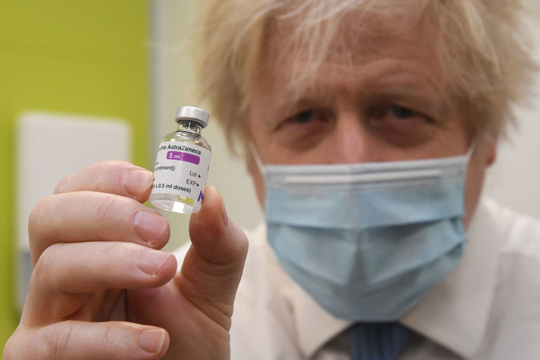 Infecciones por el Coronavirus en Reino Unido vuelven a niveles de antes del verano