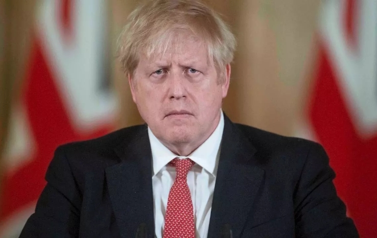 Portada: Boris Johnson anticipa nueva ola de covid-19 en el Reino Unido
