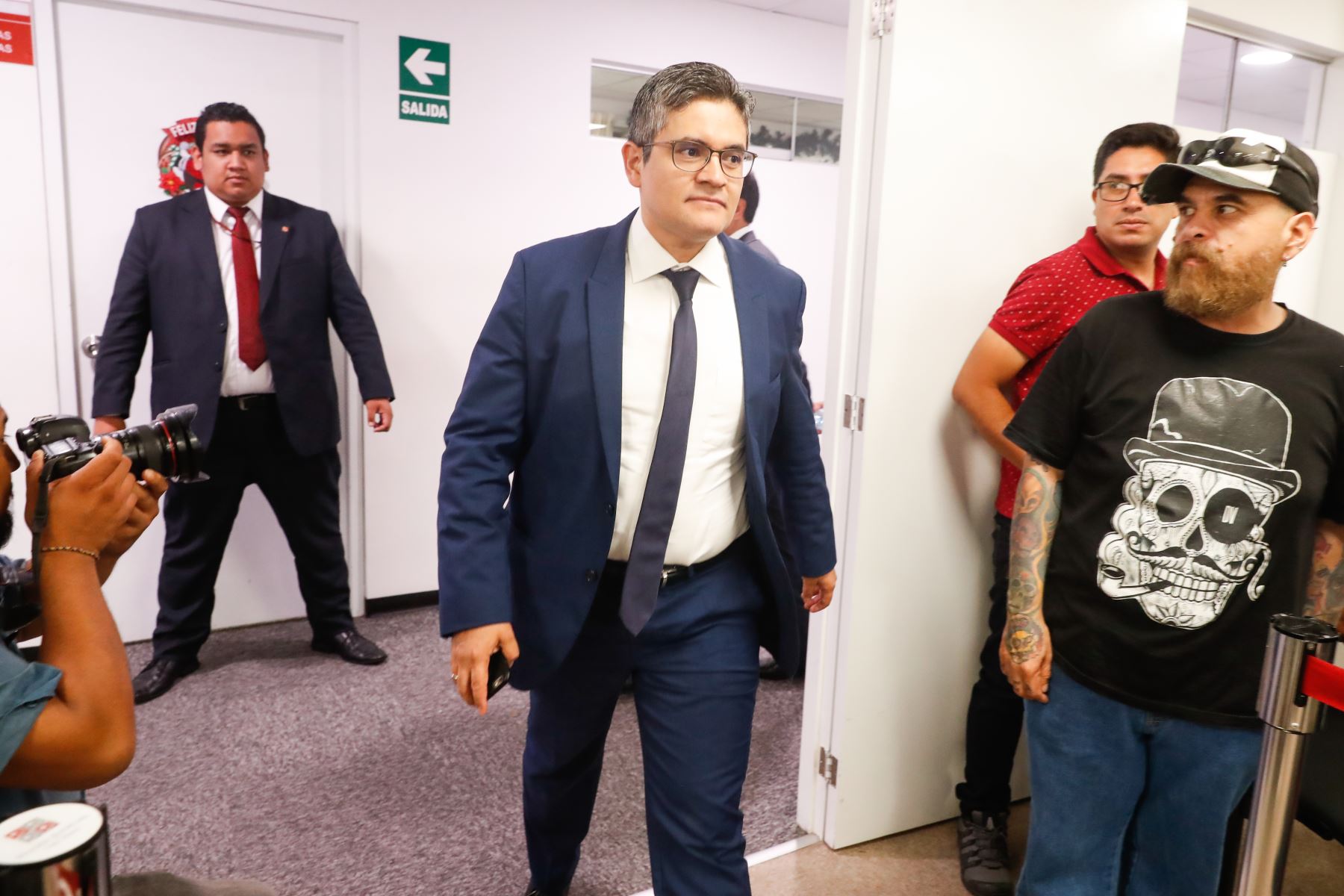 Fiscal José Domingo Pérez pide garantías y protección para él y su familia