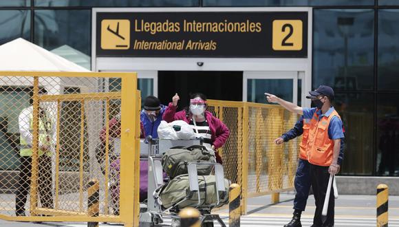 Portada: Los vuelos se desarrollarán con normalidad en Aeropuerto Jorge Chávez, según LAP