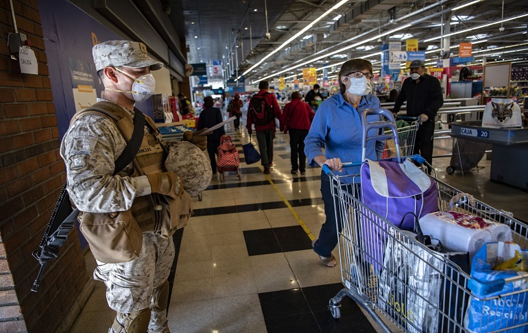 Portada: Día de la Madre: Supermercados y mercados podrán operar este domingo