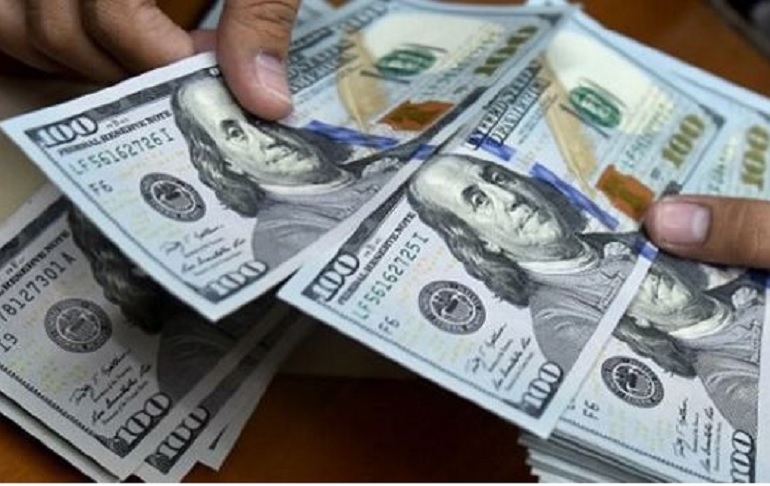 Dólar se mantiene al alza con una cotización de S/ 3.835