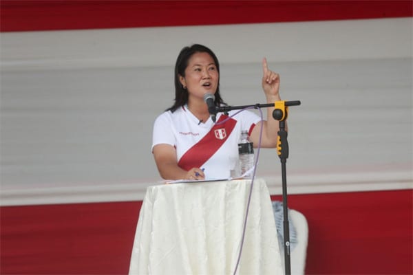 Keiko Fujimori recién se enteró de las reglas del debate "antes de subir al estrado"