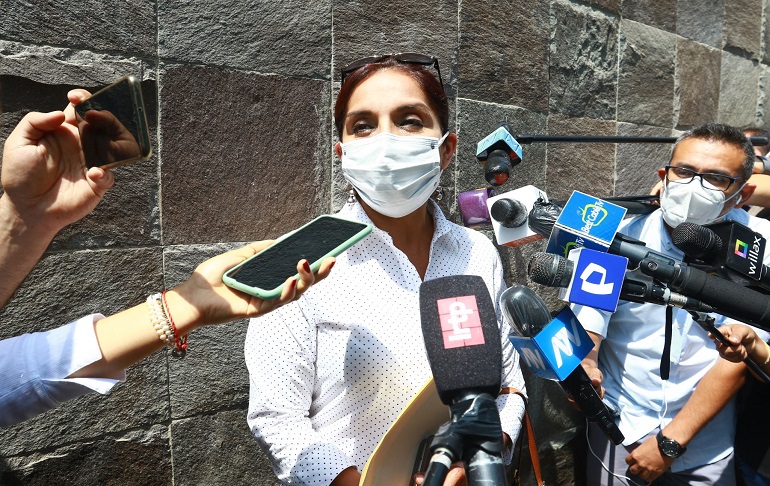 Portada: Patricia Juárez condenó los ataques en Arequipa: “Nosotros queremos paz”