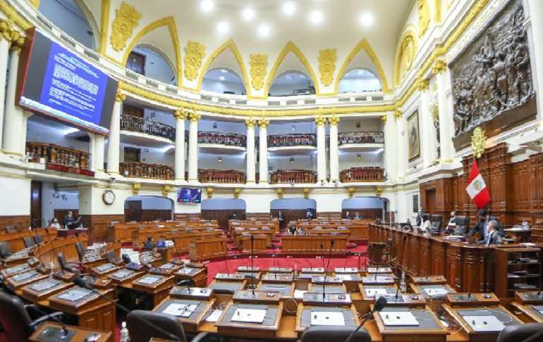 Portada: Pleno del Congreso rechazó renovación automática de licencias a empresas de transporte