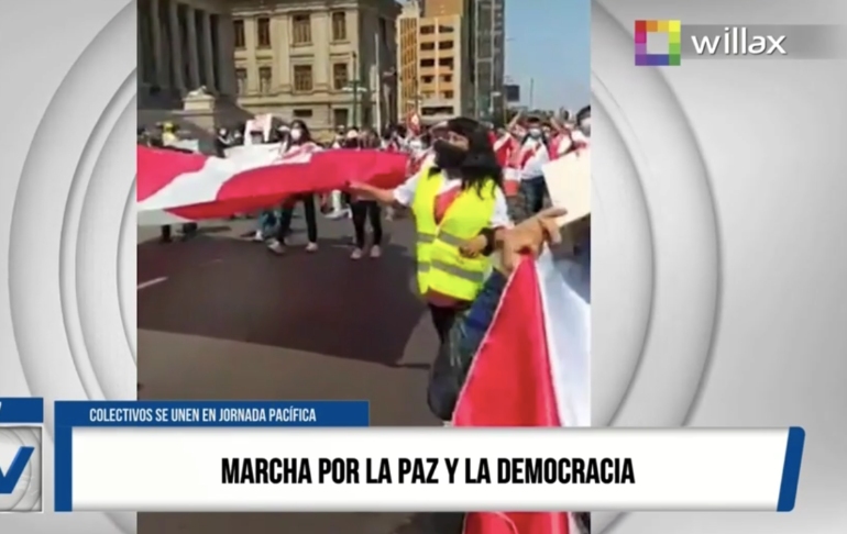 Portada: Colectivos se unen en jornada de protesta pacífica denominada "Marcha por la paz y la democracia"