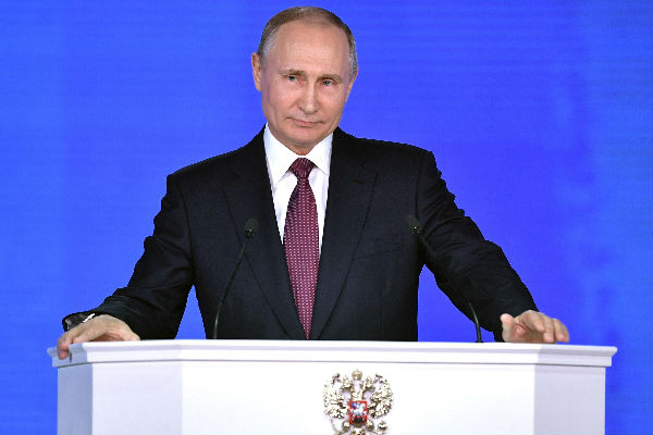 Vladimir Putin invitó a los extranjeros a ir a vacunarse a Rusia contra el coronavirus