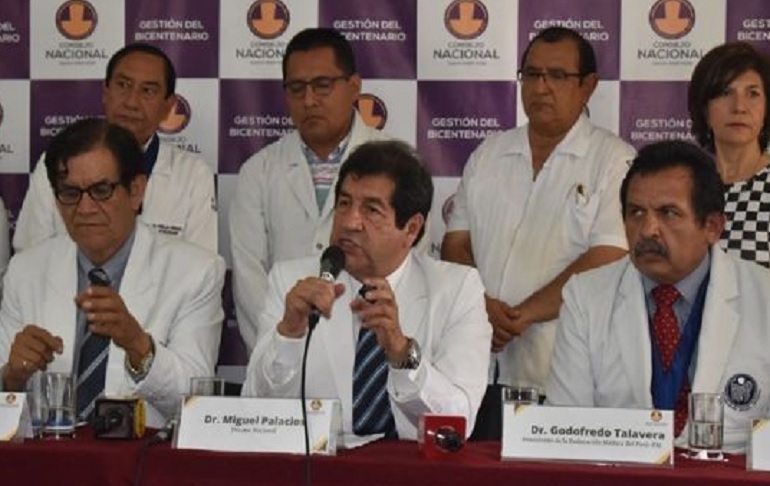 Portada: Colegio Médico del Perú: “Todavía no debemos confiar en el impacto de la vacunación”