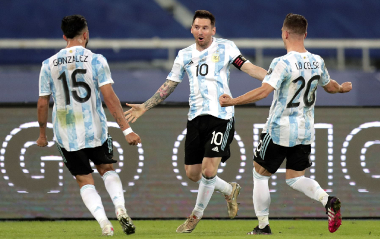 ¡Tremendo! Lionel Messi abrió el marcador con un golazo ante Chile [VIDEO]