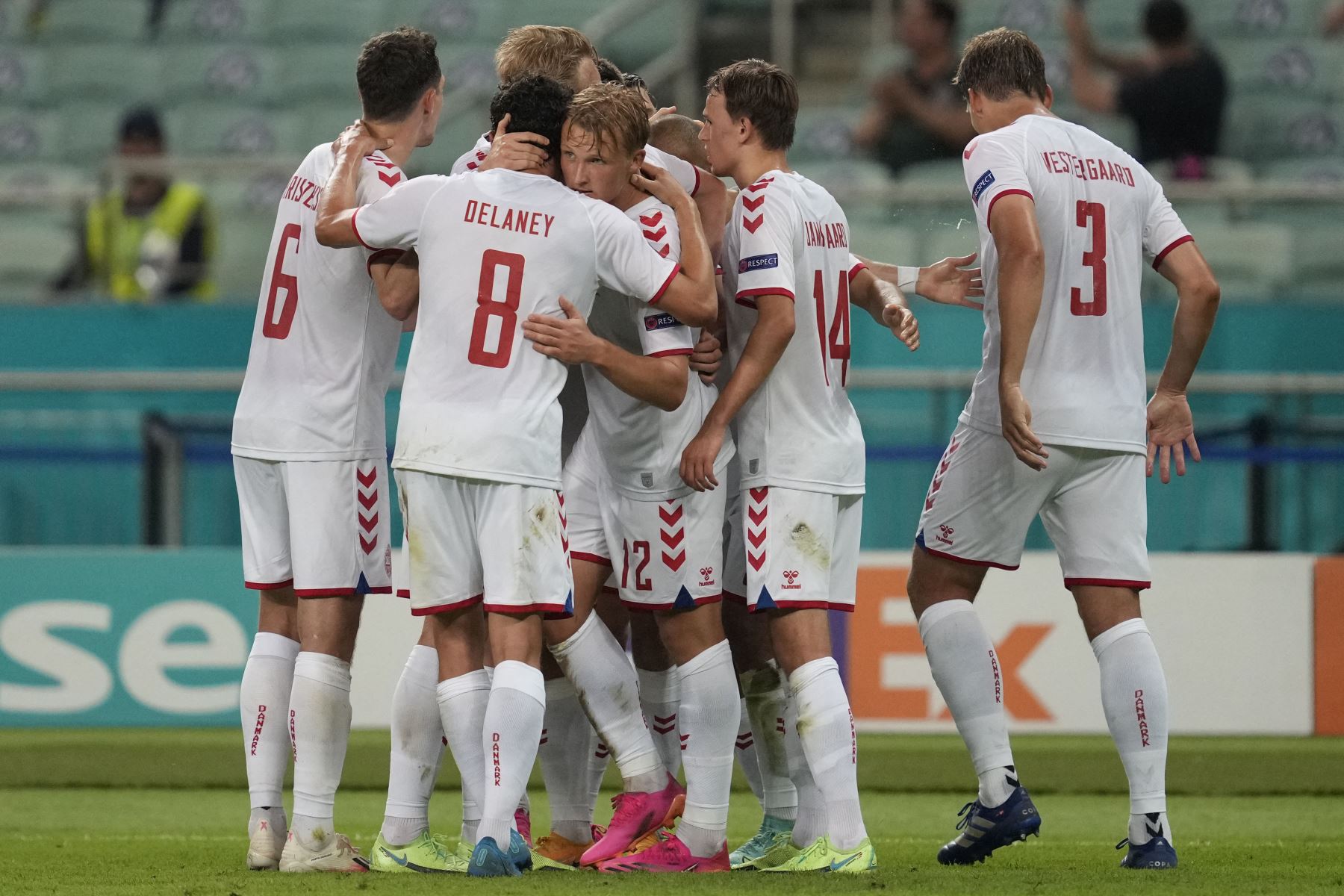 Portada: Eurocopa: Dinamarca venció 2-1 a Republica Checa y avanza a las semifinales