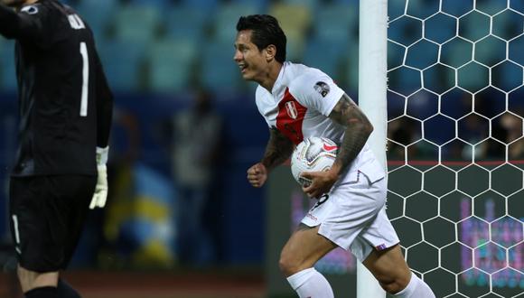 No fue de Gianluca Lapadula: Árbitro Ostojich dio como autogol de Gustavo Gómez el 1-1 de Perú vs. Paraguay
