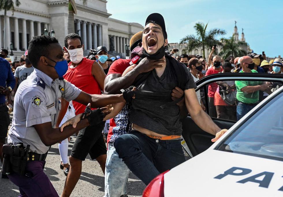 Portada: Cuba: Estallaron protestas en La Habana y otras ciudades al grito de “¡Libertad!”