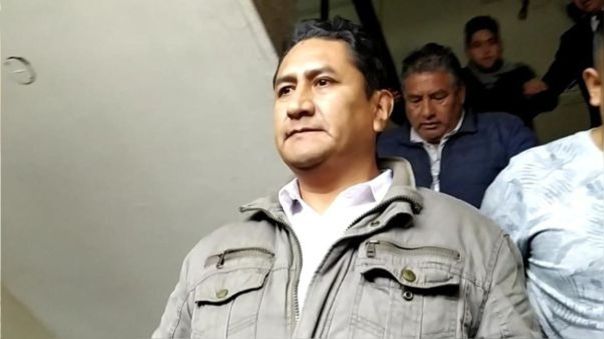 Abogado de Cerrón: No hay evidencia que se haya financiado a PL con dinero ilícito