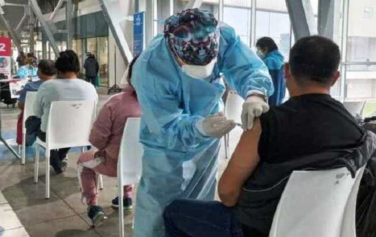 Centros de vacunación de Lima y Callao no atenderán el lunes 26 de julio