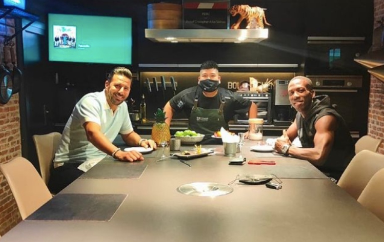 Luis Advíncula se reunió con Claudio Pizarro: "Gusto de verte, capitán"