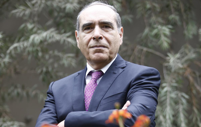 Portada: Falleció el reconocido economista Roberto Abusada a los 75 años