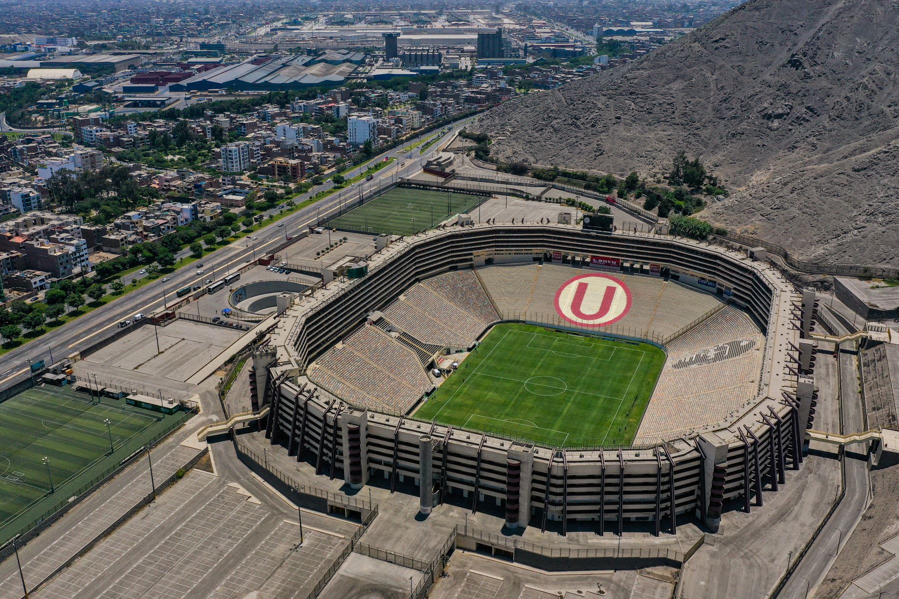 Congreso aprueba por insistencia regular procesos concursales de clubes de fútbol