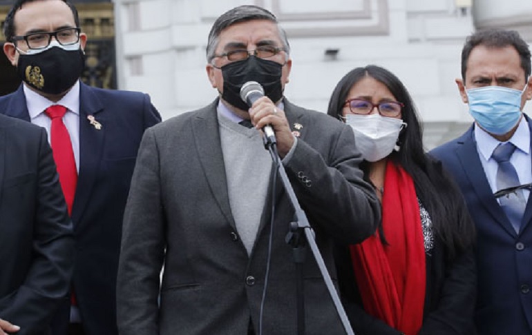 Álex Paredes, vocero por Perú libre, sobre posible vacancia: "Afirmaciones de ese tipo no ayudan y son inviables”