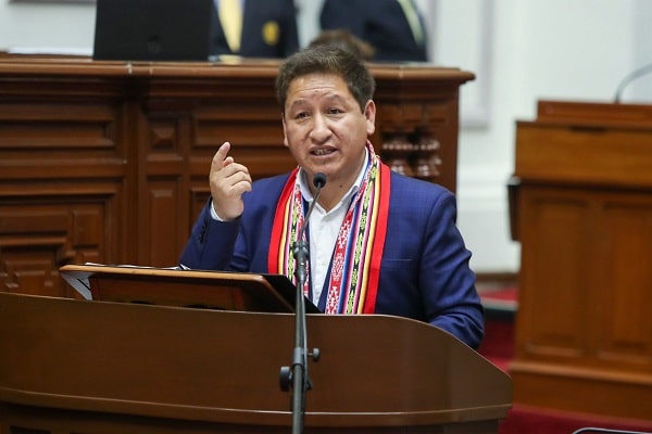 Portada: Conoce qué dijo Guido Bellido en quechua durante su discurso en el Congreso