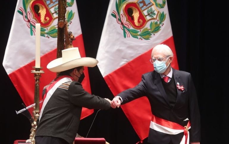 Ministro Héctor Béjar a favor de amnistiar a cabecilla de Sendero Luminoso