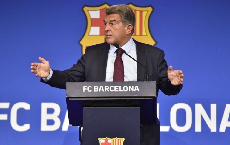 Portada: Joan Laporta, presidente del Barcelona, admitió que la renovación de Messi hubiera puesto en riesgo la institución