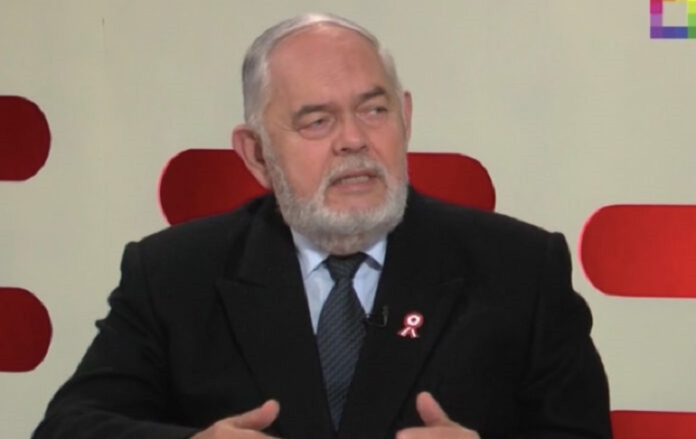 Jorge Montoya sobre renuncia de tres congresistas de su bancada: “Son cosas que pasan en los partidos”
