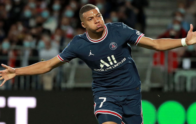 Kylian Mbappé se queda en el PSG