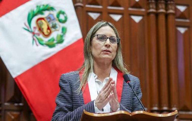 María del Carmen Alva: "Una vez que escuchemos la política general del gobierno, tomaremos una decisión"