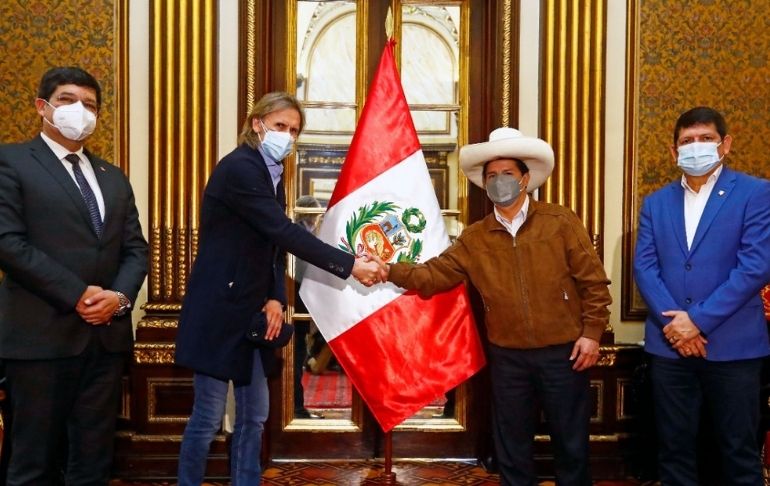 Ricardo Gareca solicita a Castillo que partidos de la selección nacional se jueguen con público