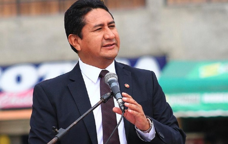 Portada: Vladimir Cerrón convoca a las bases de Perú Libre a una movilización: "Defendemos al Gobierno Popular y al Gabinete Bellido"
