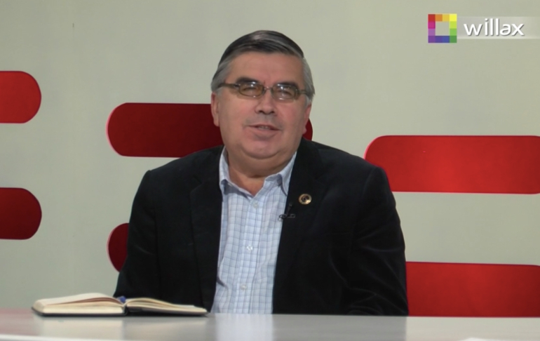 Álex Paredes: "Pedro Castillo no es ningún títere y sabe que tiene que cumplir con la población"