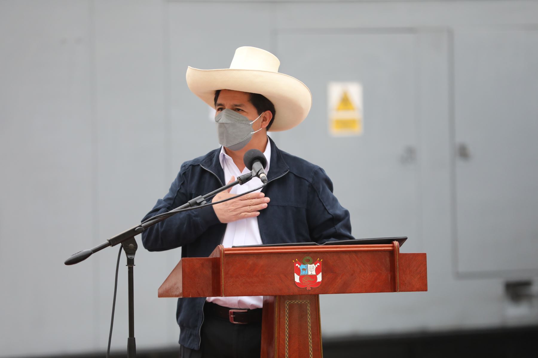 Portada: Pedro Castillo: "Esperamos tener ya a la mitad de la población inmunizada para fines de septiembre"