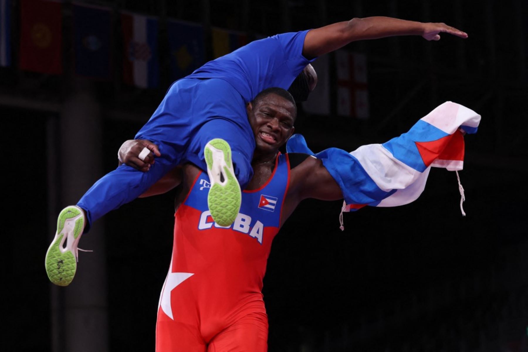 Cubano Mijaín López obtuvo su cuarta medalla dorada consecutiva en lucha grecorromana