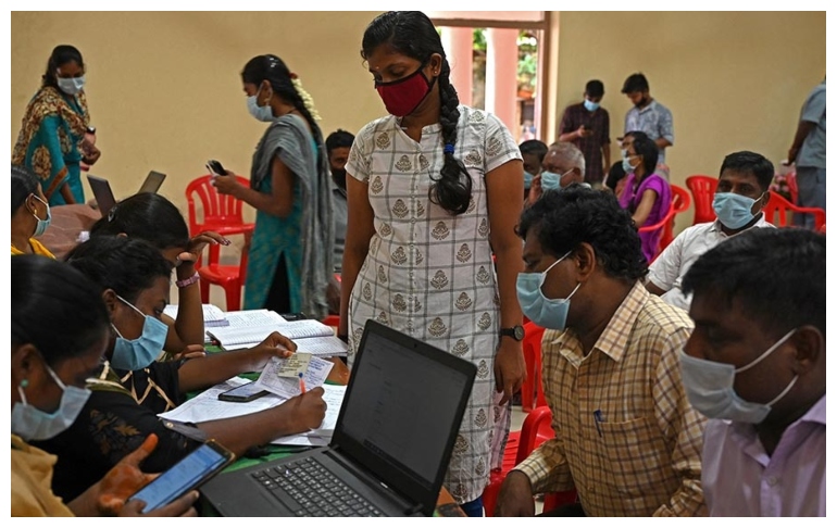 La India administró más de 25 millones de vacunas contra la COVID-19