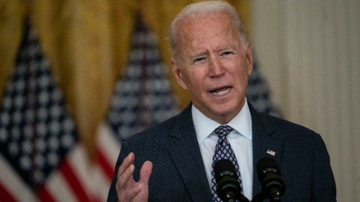 Portada: Joe Biden ordenará la vacunación obligatoria contra la COVID-19 de todos los empleados federales