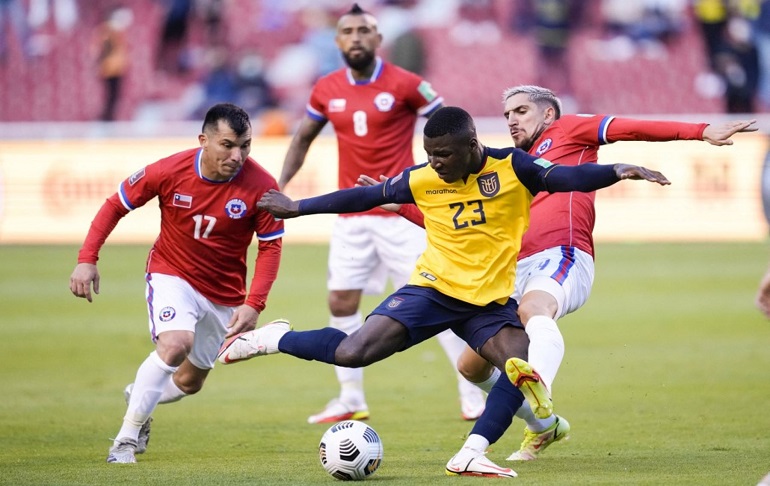 Qatar 2022: Ecuador igualó sin goles con Chile en la altura de Quito