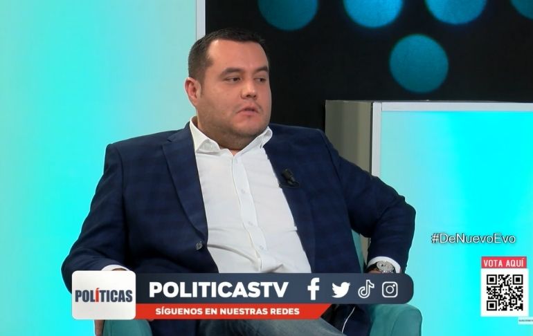 Franco Salinas: "Tenemos un premier que parece un cómico ambulante" | VIDEO