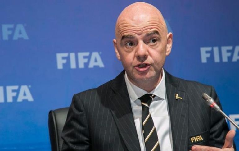 Portada: FIFA quiere un mundial cada dos años y define fecha de reunión con las federaciones