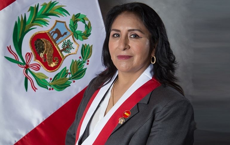 Congresista Ugarte tras ser declarada reo contumaz: "Mi abogado no me notificó"